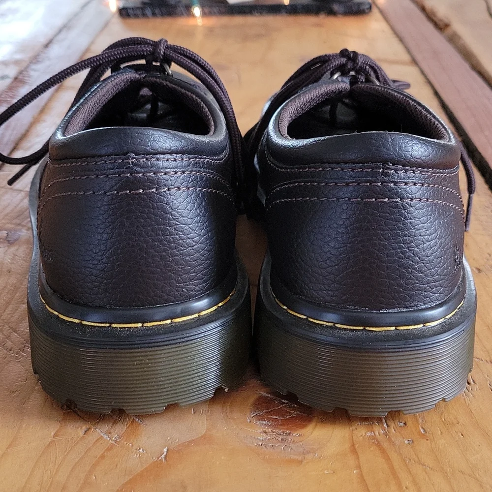 Dr. Martens Air Wair pebbled leather men's shoes sz 11